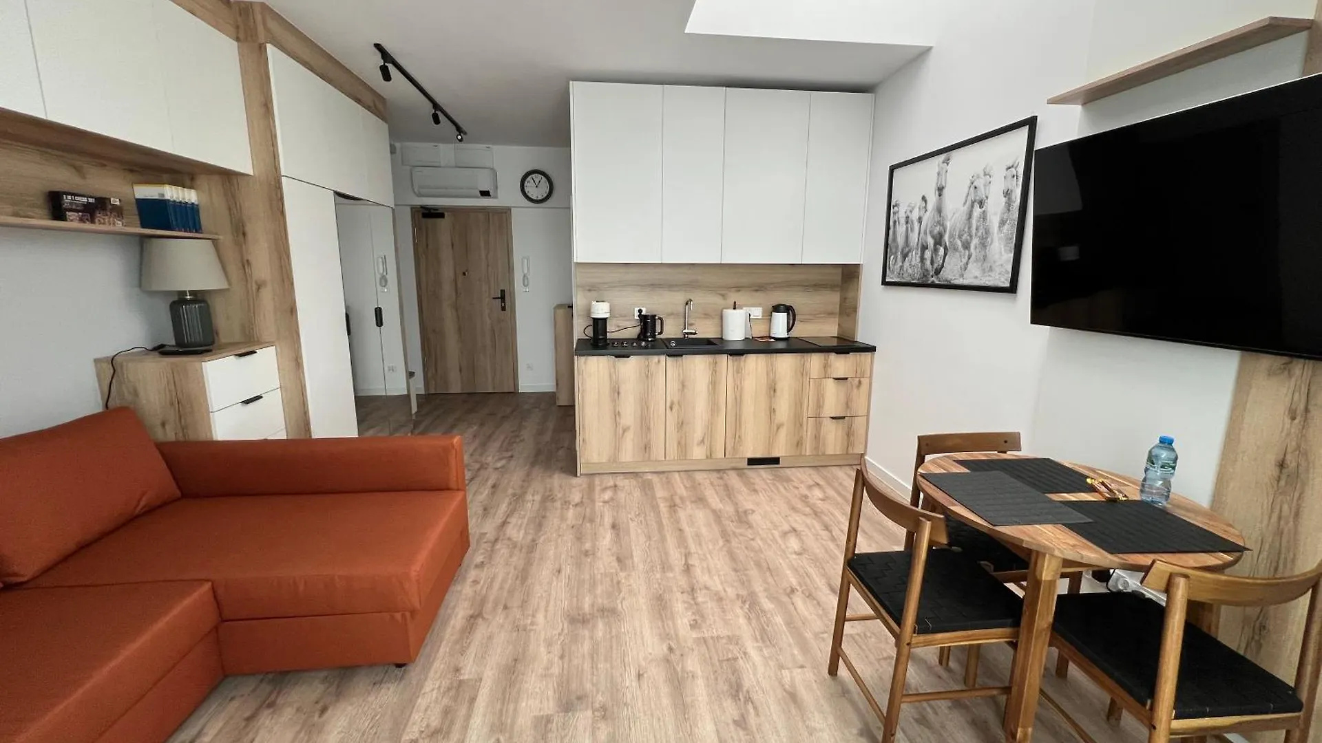 Apartment Wroclaw - Zwycieska Free Garage